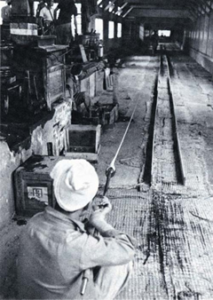 ガラス製管手引き作業